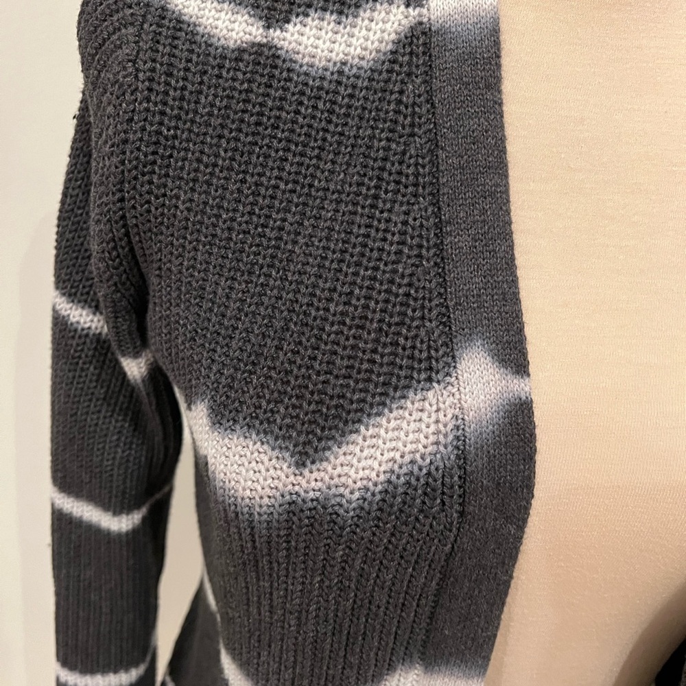 Cutest cardigan cotton sweater cardigan sweater medium - Picture 2 of 5